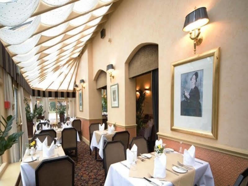 The Jacobean Hotel Coventry Exterior foto